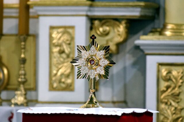 014 – Relikwia św Andrzej Bobola w Głuszycy — Wieści Międzyparafialne – Parafialne Info (www.parafialne.info.pl)
